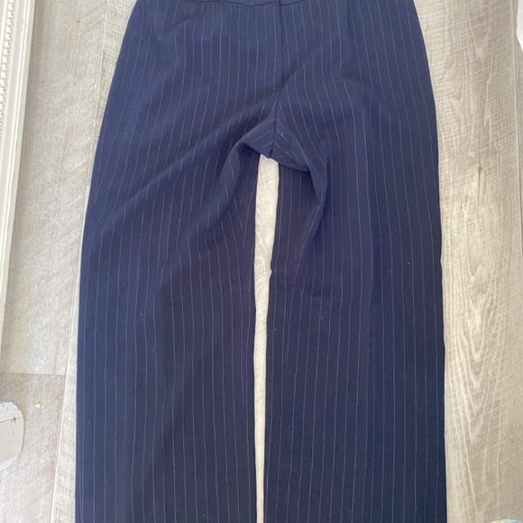 Le suit - Picture 7 of 8